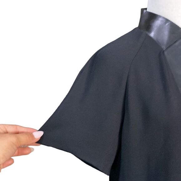 ALEXANDER WANG SHOULDER FLAP DRESS IN BLACK VISCOSE Short Sleeve Mini Length - Picture 5 of 15
